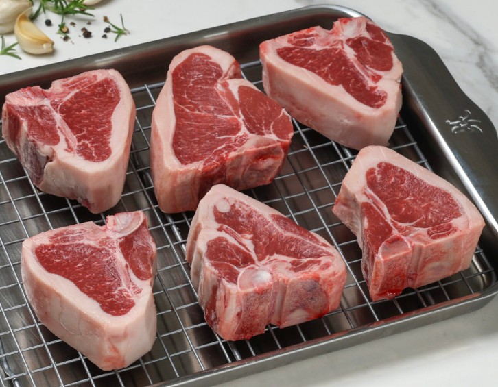 LAMB: LOIN CHOPS FRZ 2KG